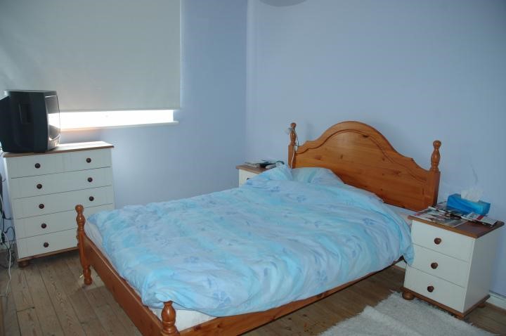 17 Atwater Close, Brixton, SW2 2PG