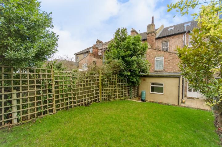 Flat 1, 12 Lichfield Road, Cricklewood, NW2 2RE