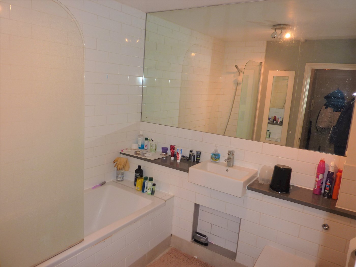30 Gainsborough Court, Homesdale Road, Bromley, BR2 9NB