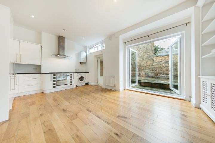 88a Haldon Road, London, SW18