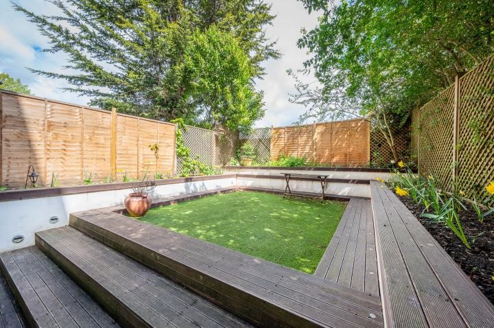 Flat 2, 62 Sinclair Road, Brook Green, W14 0NH