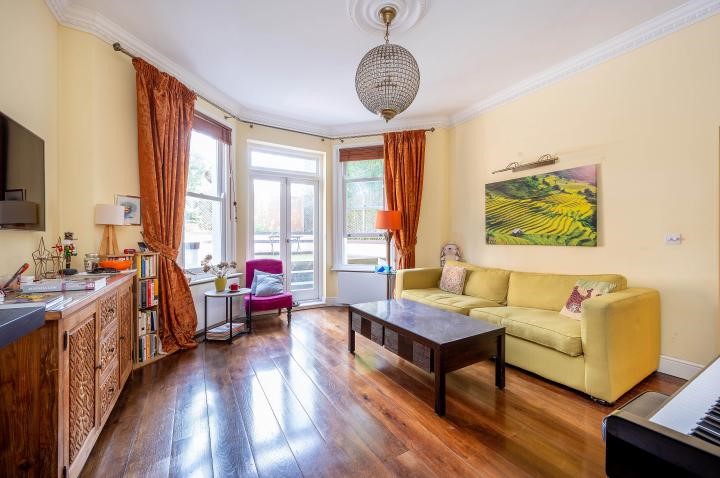 Flat 2, 62 Sinclair Road, Brook Green, W14 0NH