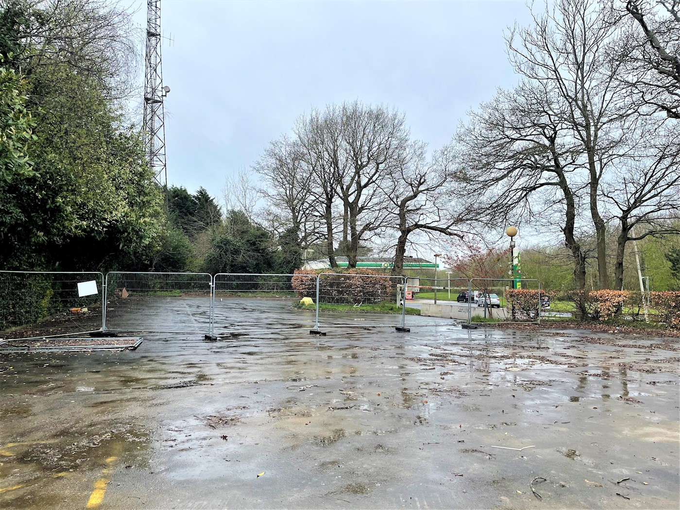 Former Little Chef roadside restaurant, London Road, Handcross, Haywards Heath, RH17 6BD