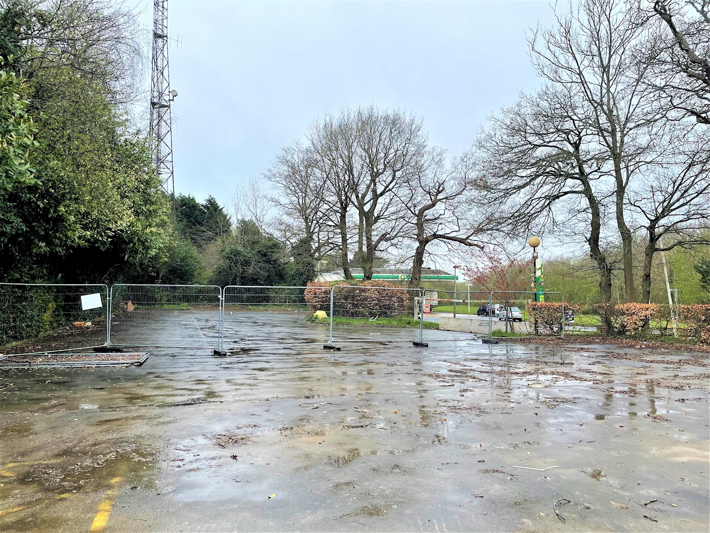 Former Little Chef roadside restaurant, London Road, Handcross, Haywards Heath, RH17 6BD