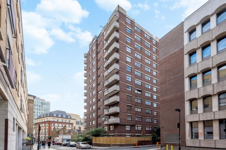 Flat 41, 8 Newton Street, London, WC2B 5EG