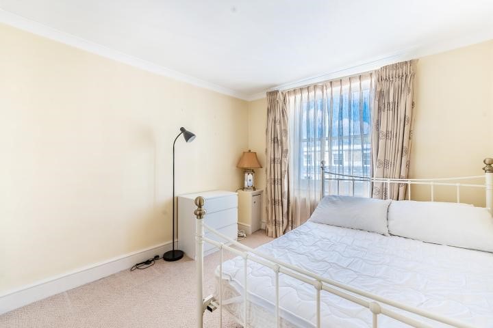 Flat 1, 34-36 Harcourt Terrace, London, SW10 9JR