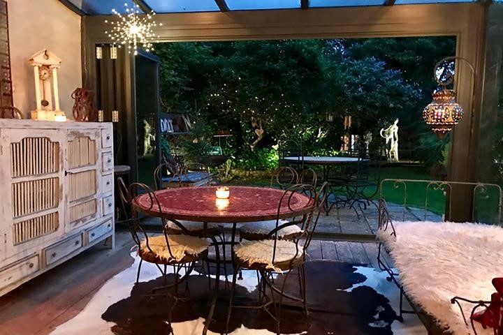 9A St Quintin Avenue, London, W10 6NX