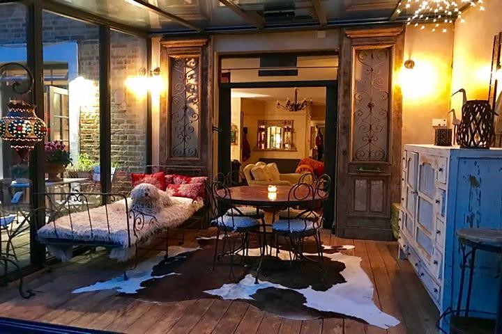 9A St Quintin Avenue, London, W10 6NX