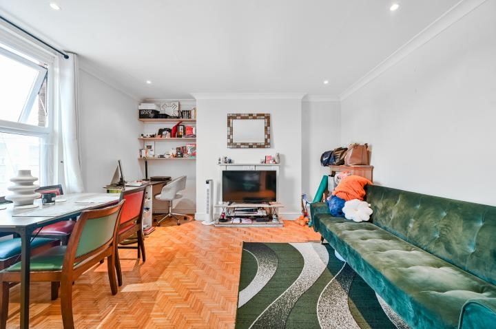 12 Meridian Court, 166 Lee High Road, London, SE13