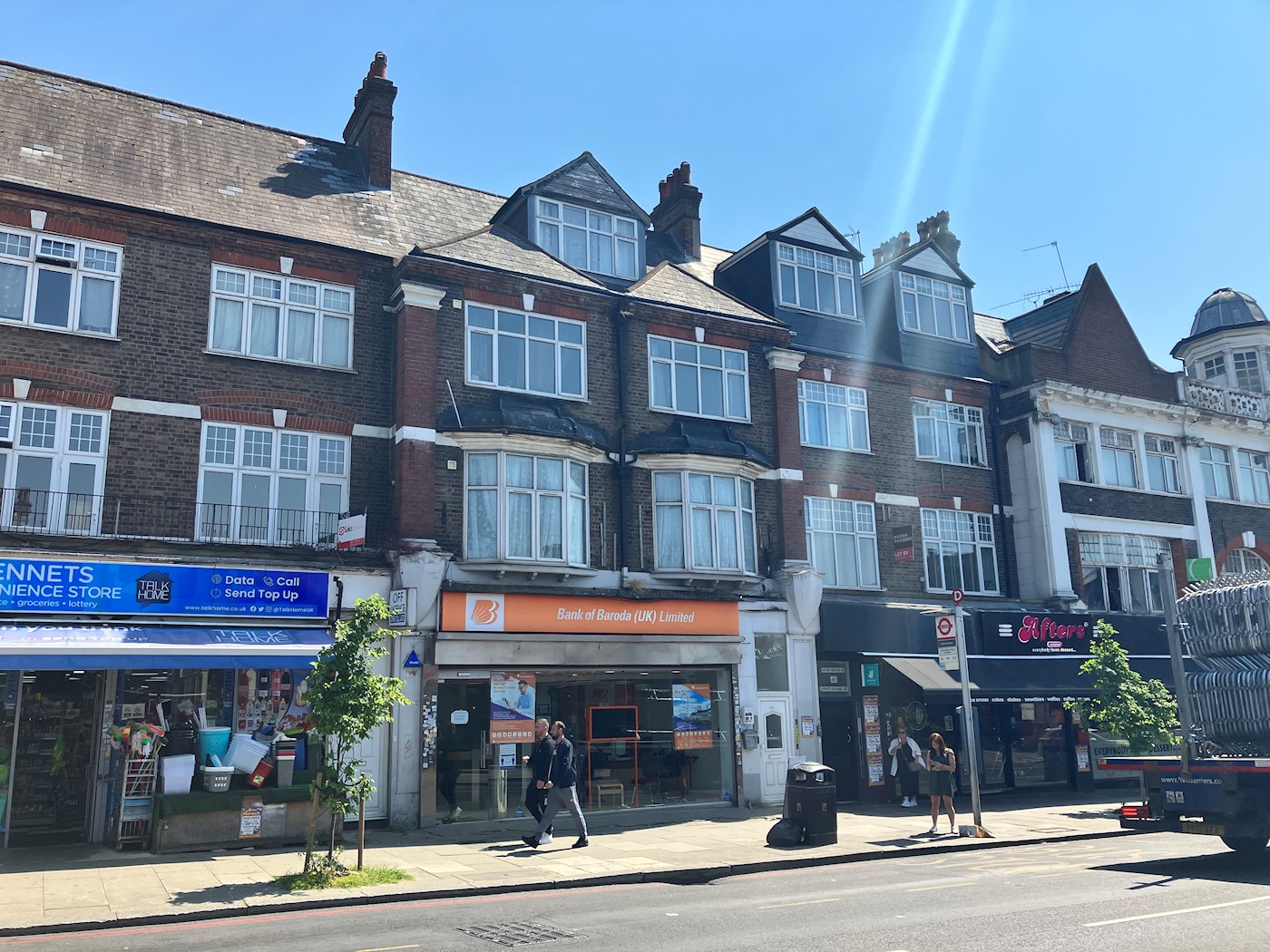 39 Upper Tooting Road, Tooting Bec, SW17 7TR