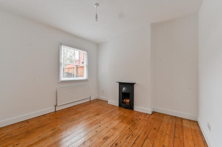 Hampshire Road, London, N22