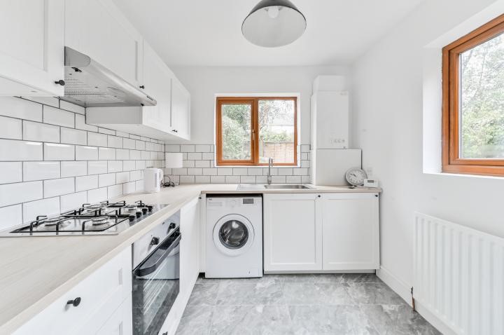 Hampshire Road, London, N22