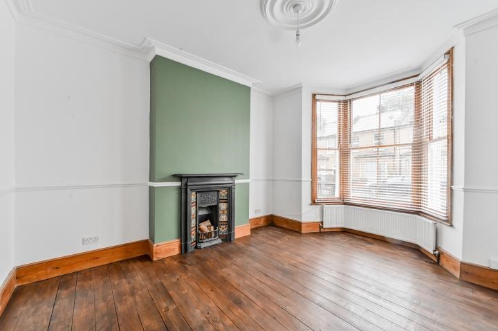 Hampshire Road, London, N22