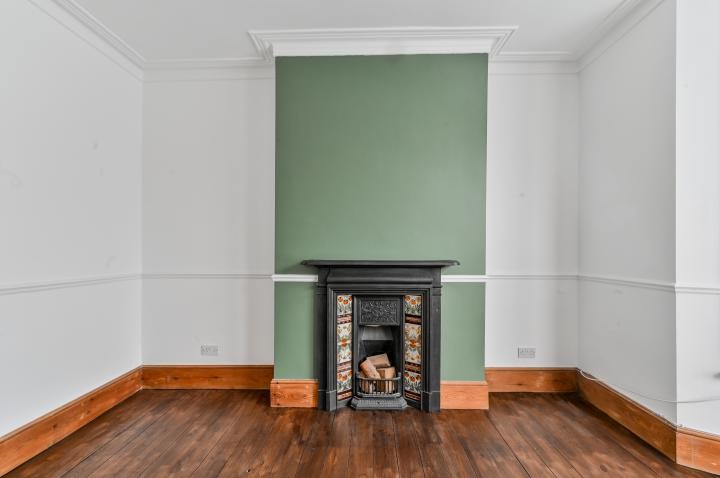 Hampshire Road, London, N22