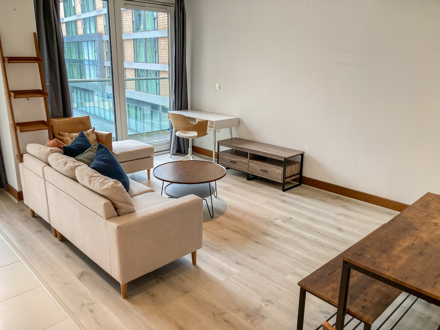 Apartment 17, Hawker Building, 350 Queenstown Road, Battersea, SW11 8AE