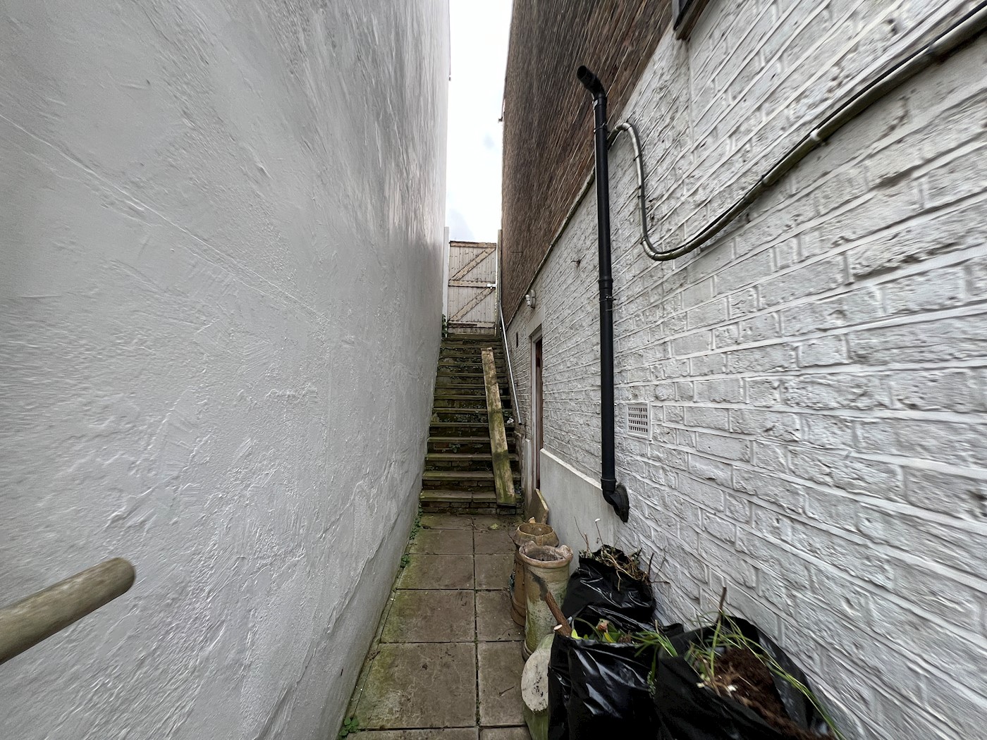 48 Gipsy Hill, London, SE19 1NL
