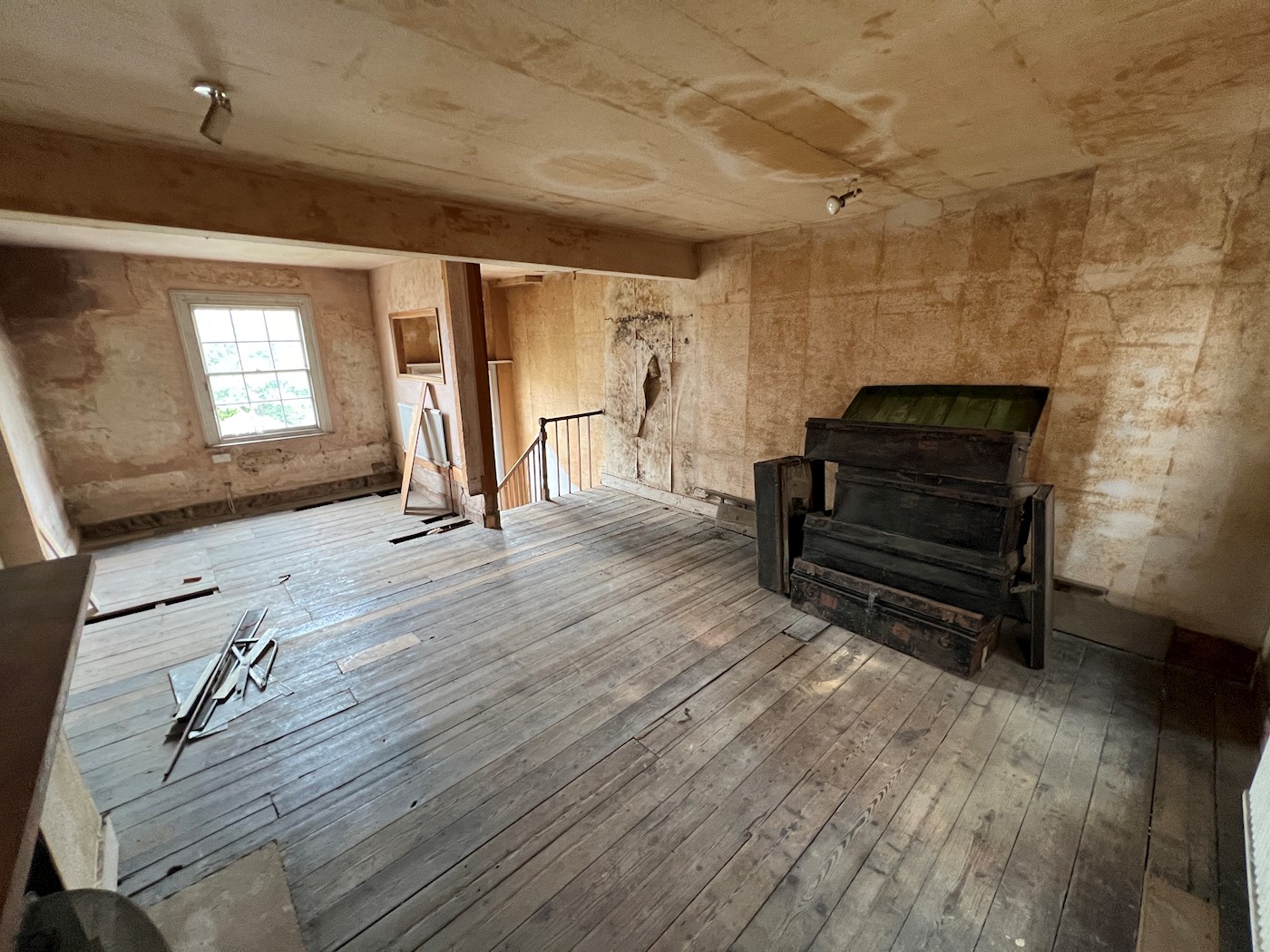 48 Gipsy Hill, London, SE19 1NL