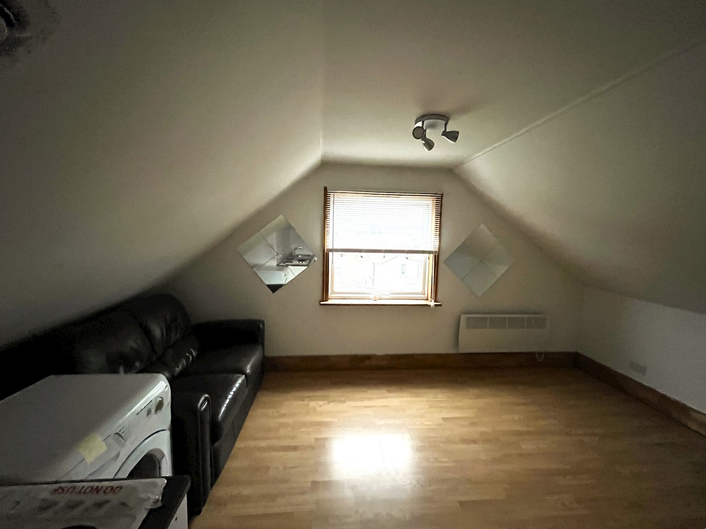 Flat 14, 23-25, Biscot Road, Luton, LU3 1AH