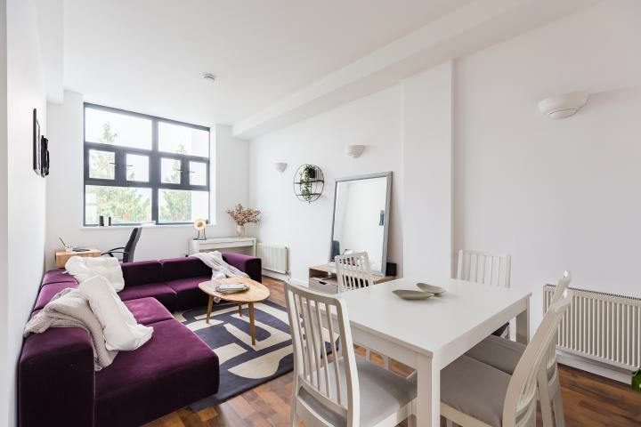 Vineyard Studios, Shaftesbury Road, London, E7