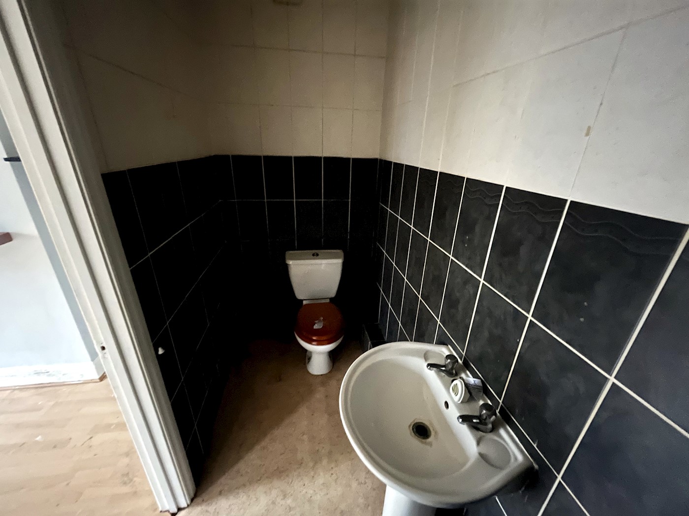 Flat 8, 27, Biscot Road, Luton, LU3 1AH