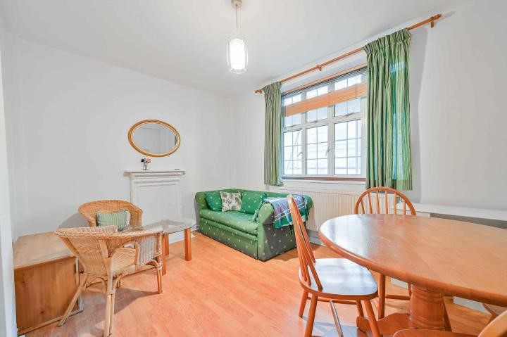 Russell Court, Woburn Place, London, WC1H