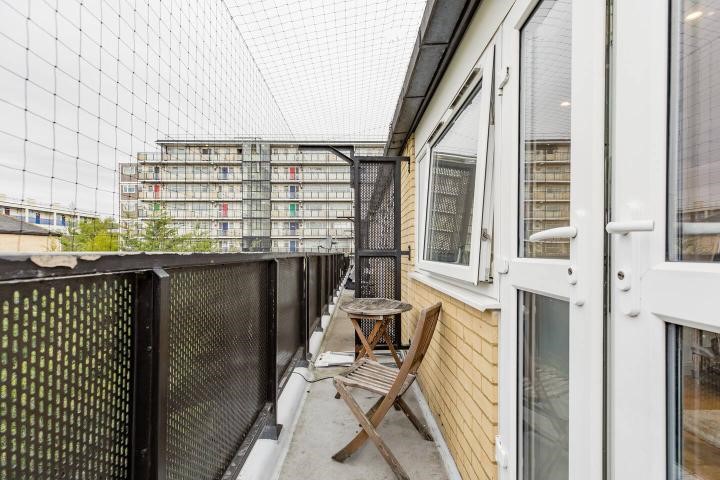 Wentworth Crescent, London, SE15