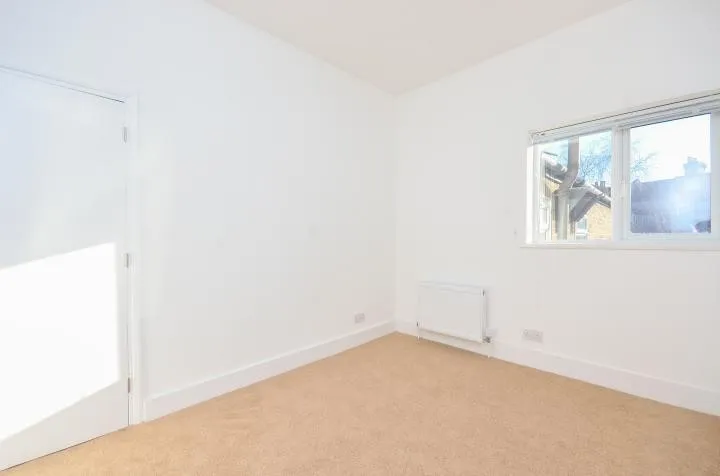 High Road, Leytonstone, London, E11