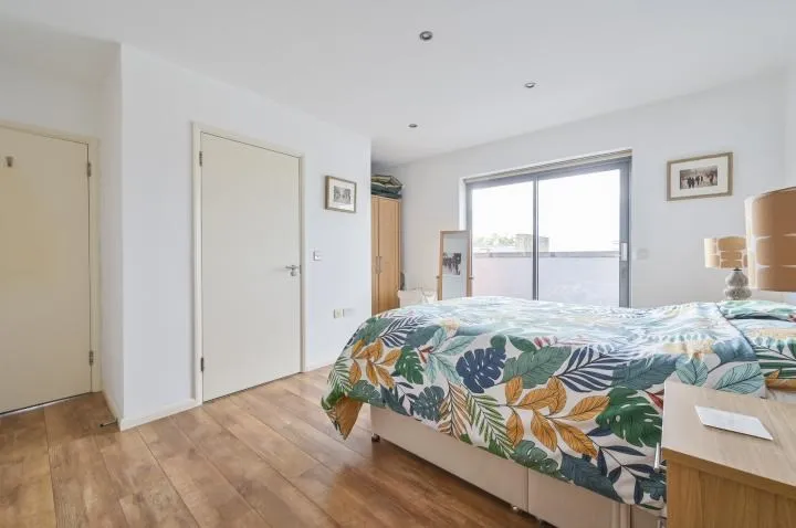 City Of London Point, York Way, London, N7