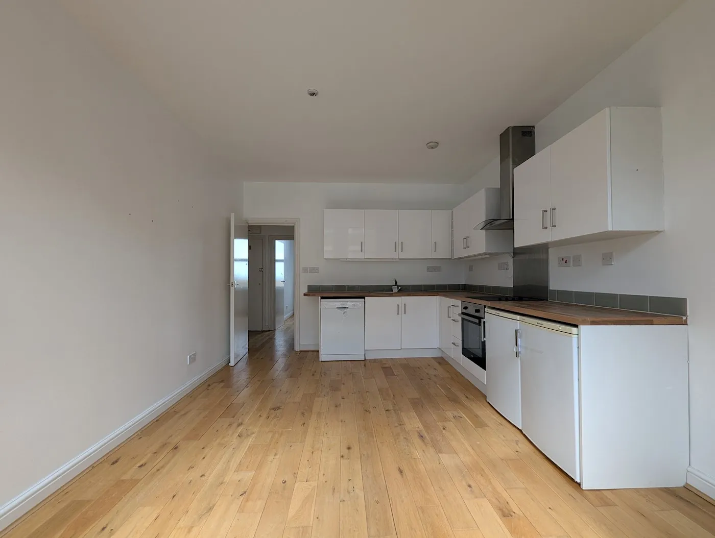 Flat 2, 77 Westow Hill, London, SE19 1TX