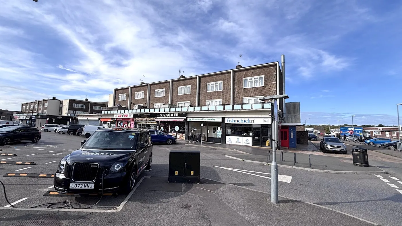 101-111, 125-129 & 131-135 Daiglen Drive Parade, South Ockendon, RM15 5EF