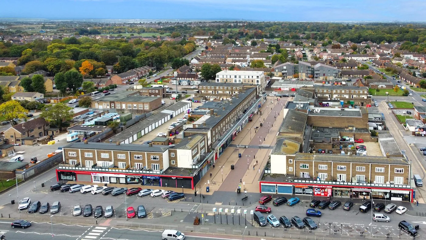 101-111, 125-129 & 131-135 Daiglen Drive Parade, South Ockendon, RM15 5EF