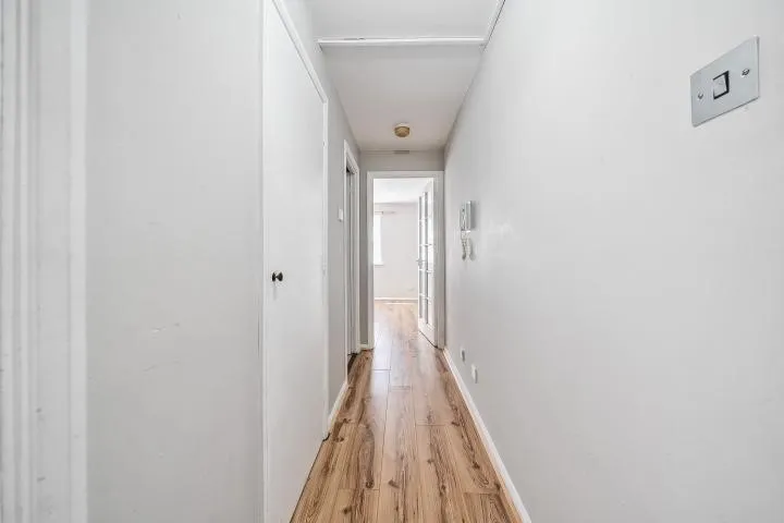 Henry Doulton Drive, London, SW17