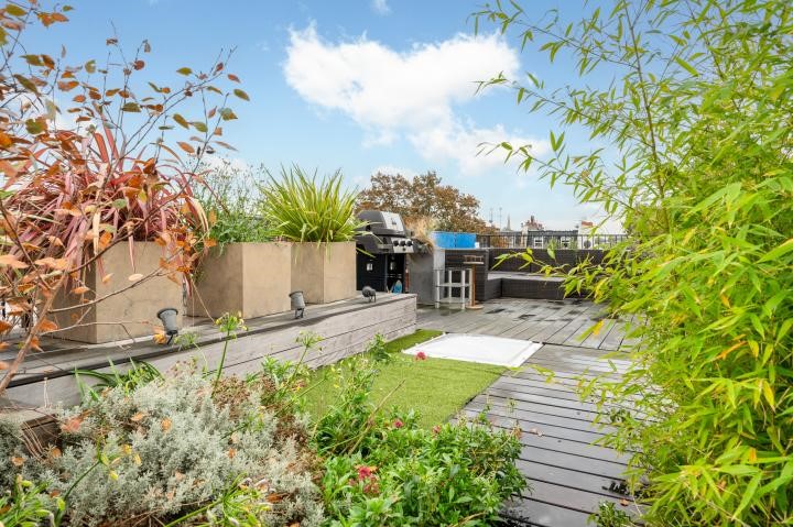 St Stephens Gardens, London, W2