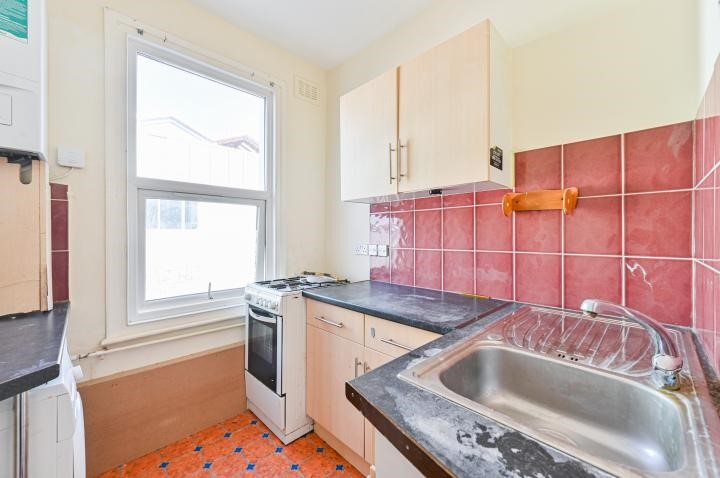 Blenheim Grove, London, SE15