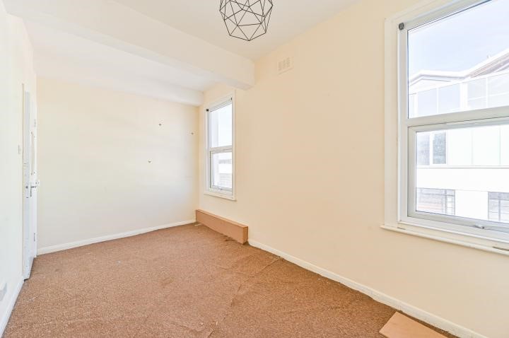 Blenheim Grove, London, SE15