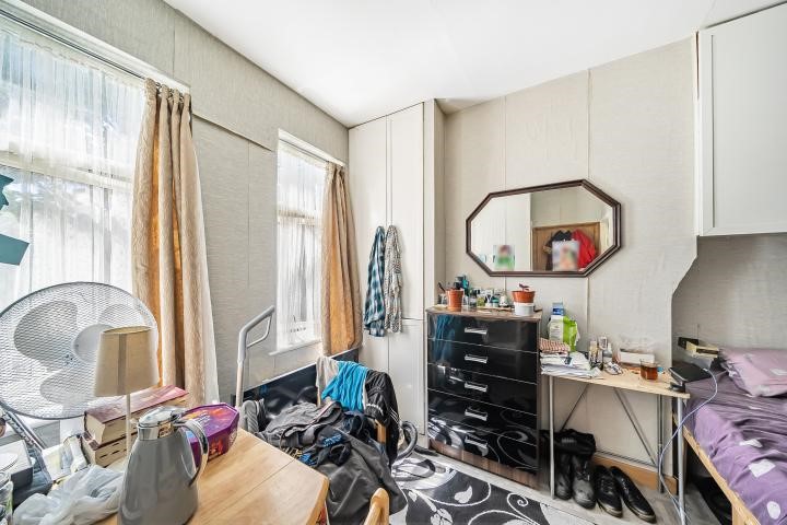 Lichfield Grove, London, N3