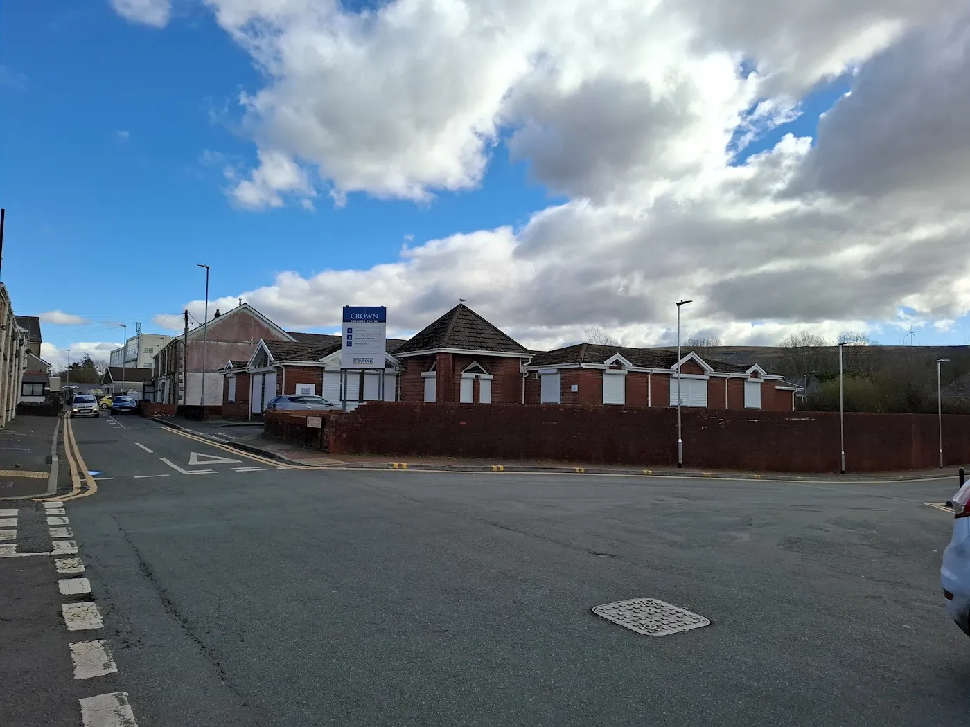 Crown Business Centre, 7 Hall Street, Ammanford, SA18 3BW