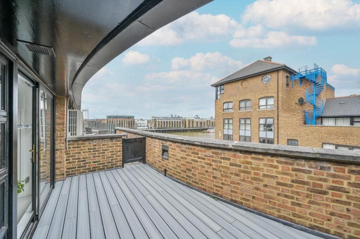 Tower Bridge Wharf, St Katharines Way, London, E1W