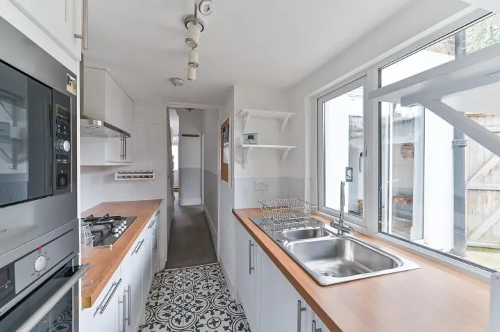 Robson Road, London, SE27