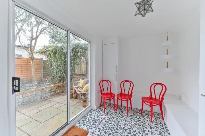 Robson Road, London, SE27