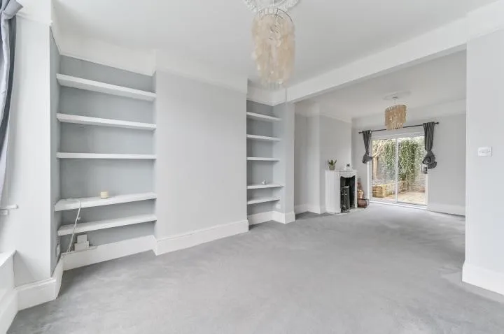 Robson Road, London, SE27