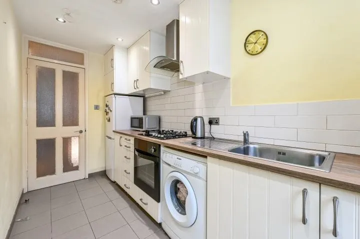 Clifton Terrace, London, N4