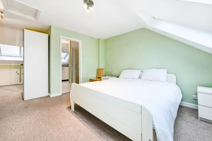 Clifton Terrace, London, N4