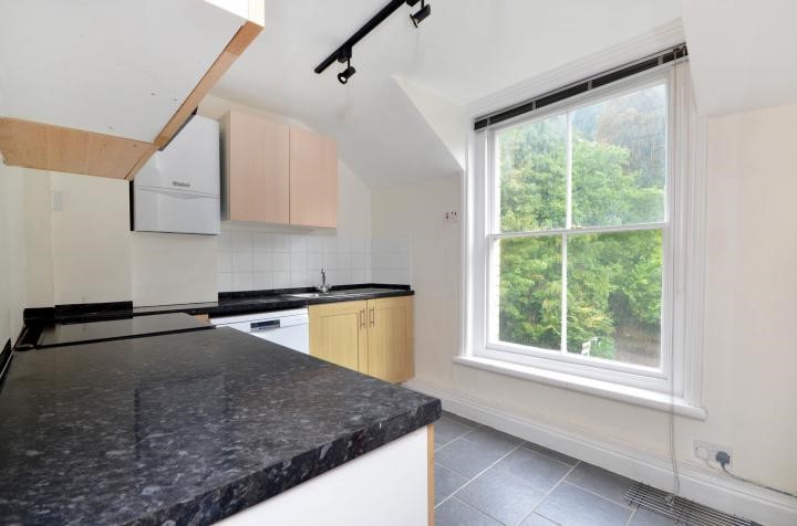 Meadowside, Charterhouse Road, Godalming, Surrey, GU7
