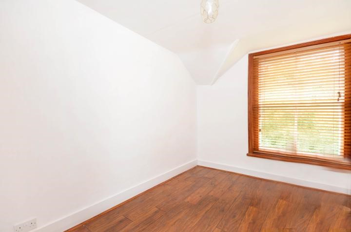 Meadowside, Charterhouse Road, Godalming, Surrey, GU7