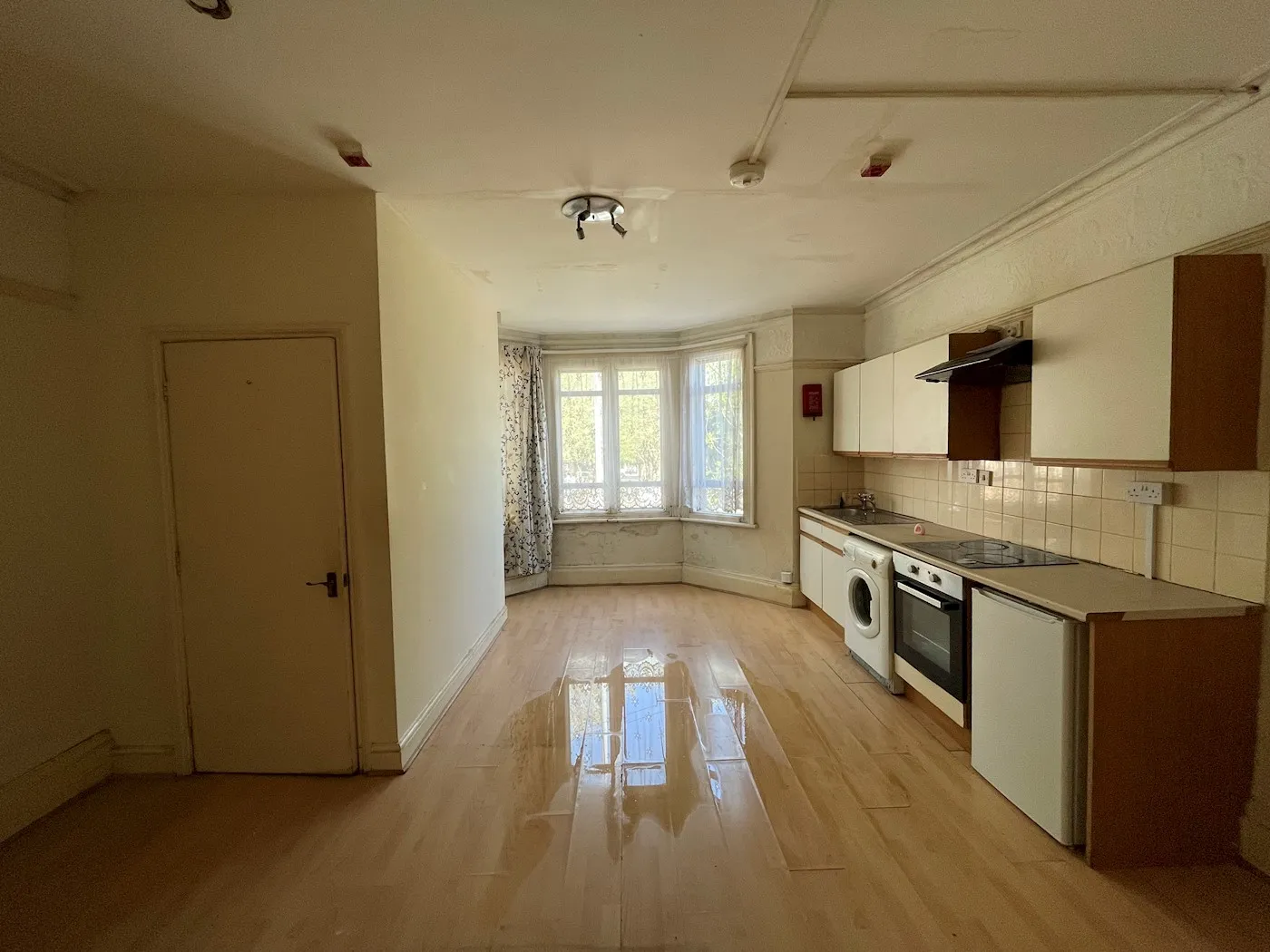 Flat 5, 27 Biscot Road, Luton, LU3 1AH