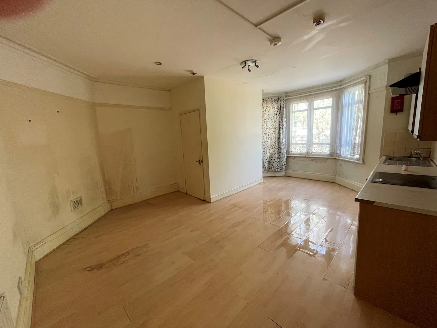 Flat 5, 27 Biscot Road, Luton, LU3 1AH
