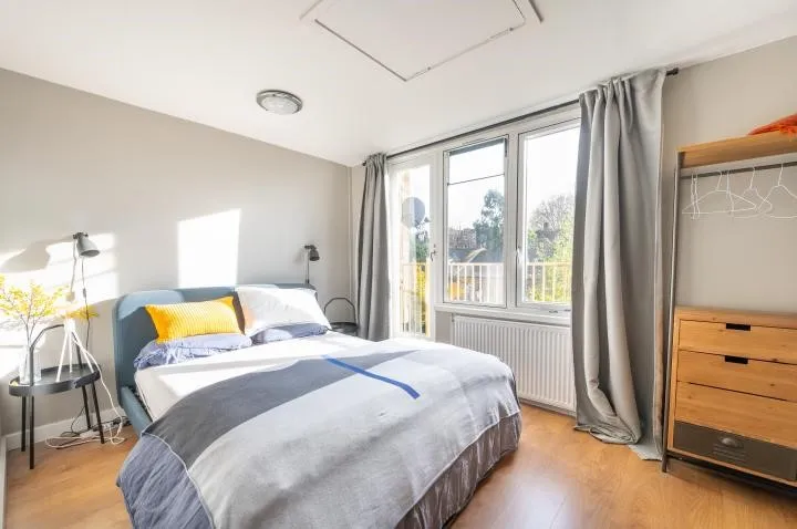 Tavistock Crescent, London, W11