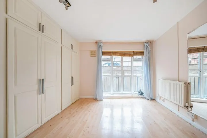 Courtfield Gardens, London, SW5