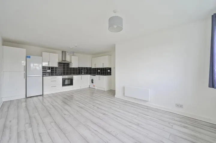 Eve Court, Graham Road, Mitcham, Surrey, CR4